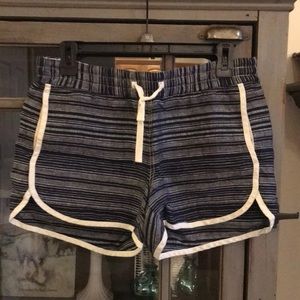 Athleta Sandbar Shorts